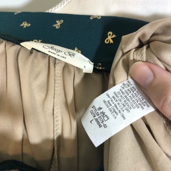 NWOT ModCloth Jessy B Skirt Green Gold Bows New - Picture 5 of 8
